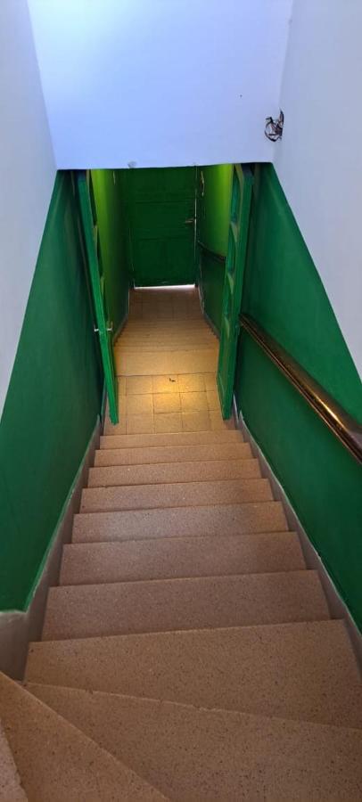 Hostel Lqueen 1 Salta Ngoại thất bức ảnh