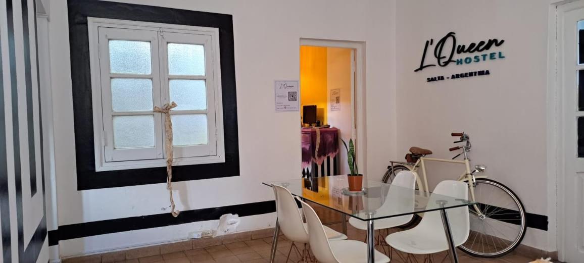 Hostel Lqueen 1 Salta Ngoại thất bức ảnh